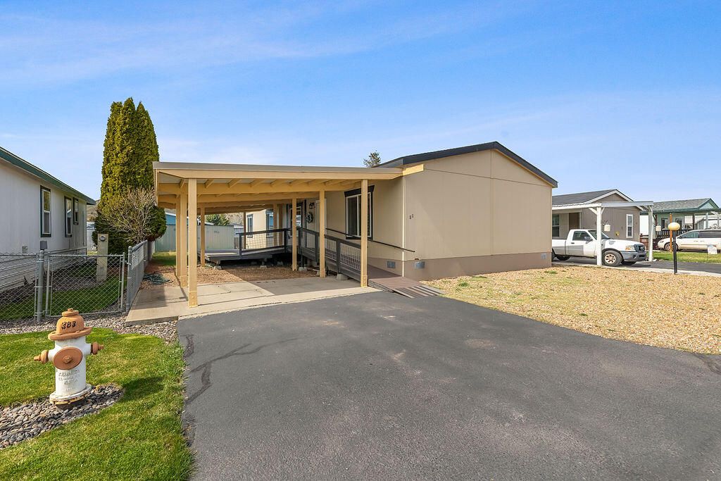 185 NW Harwood Street 88, Prineville, OR 97754