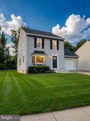 13 TARCOTE CT, Newark, DE 19702