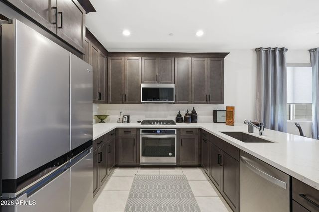 28674 N 133RD Lane, Peoria, AZ 85383