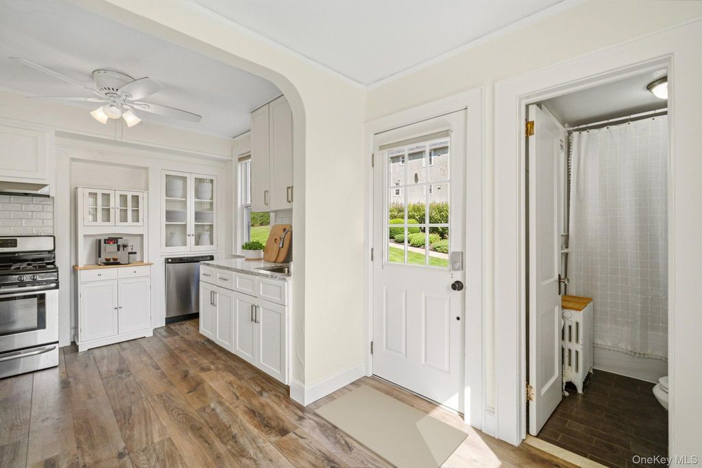 86 E Sunnyside Lane, Irvington, NY 10533 — photo 5