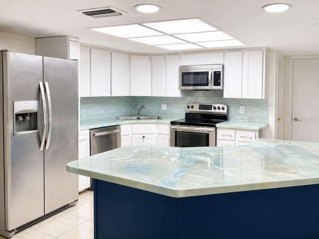 7210 SAN MORITZ DRIVE, Port Richey, FL 34668
