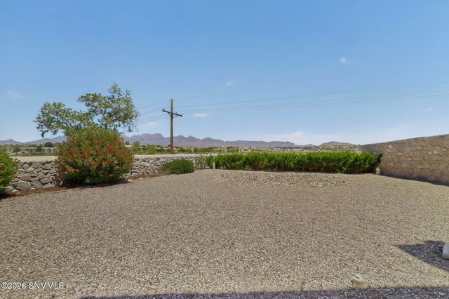 3836 Yellowstone Drive, Las Cruces, NM 88011