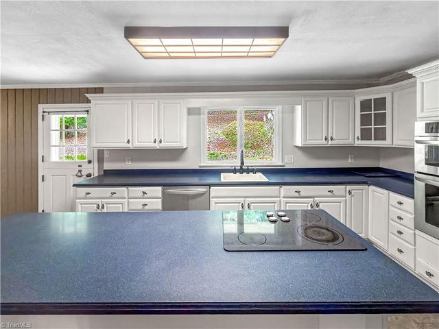 1011 Westmont Drive, Asheboro, NC 27205