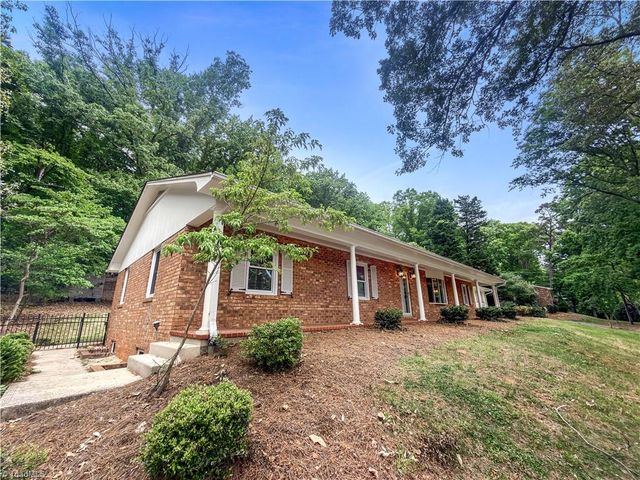 1011 Westmont Drive, Asheboro, NC 27205