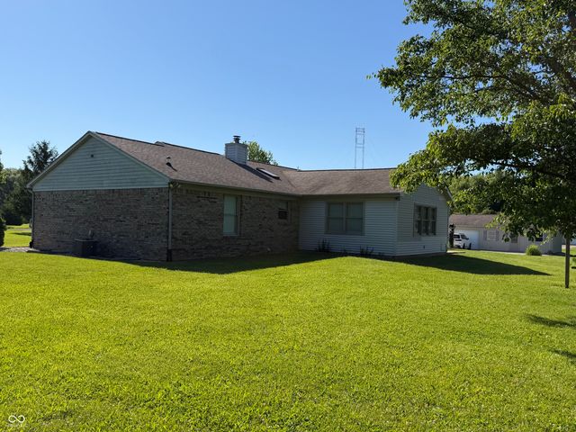 1136 Holmes Road, Lebanon, IN 46052
