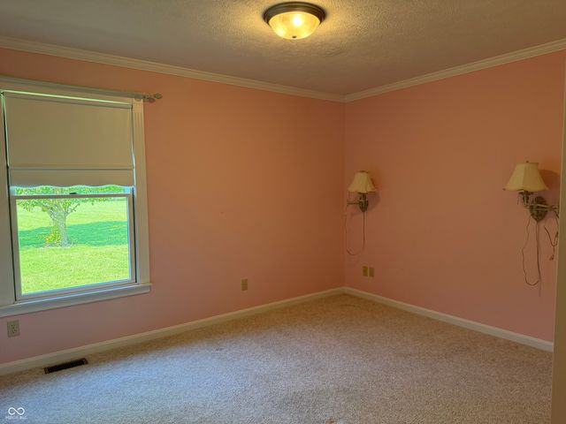 1136 Holmes Road, Lebanon, IN 46052