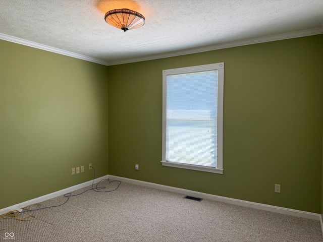1136 Holmes Road, Lebanon, IN 46052