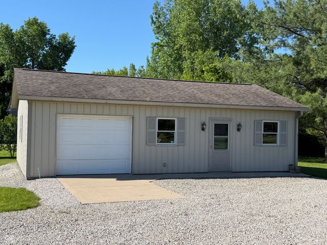 1136 Holmes Road, Lebanon, IN 46052