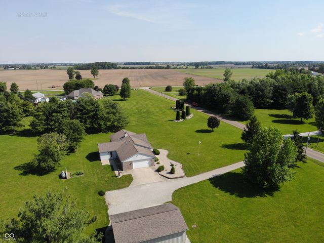 1136 Holmes Road, Lebanon, IN 46052