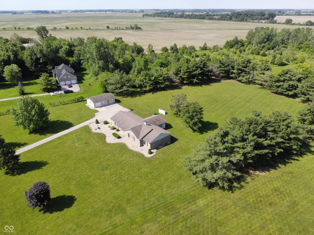 1136 Holmes Road, Lebanon, IN 46052
