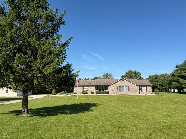1136 Holmes Road, Lebanon, IN 46052