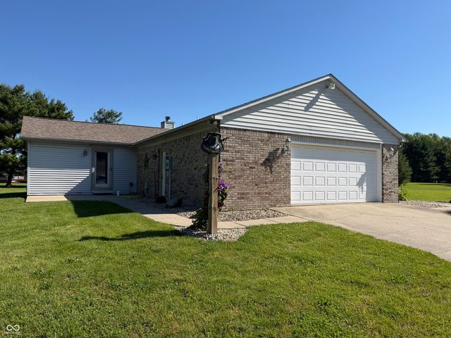 1136 Holmes Road, Lebanon, IN 46052