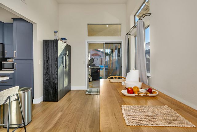 4239 W Cambridge Avenue, Fresno, CA 93722