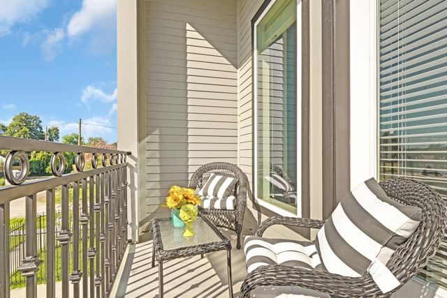 2712 Nagle Street, Houston, TX 77004