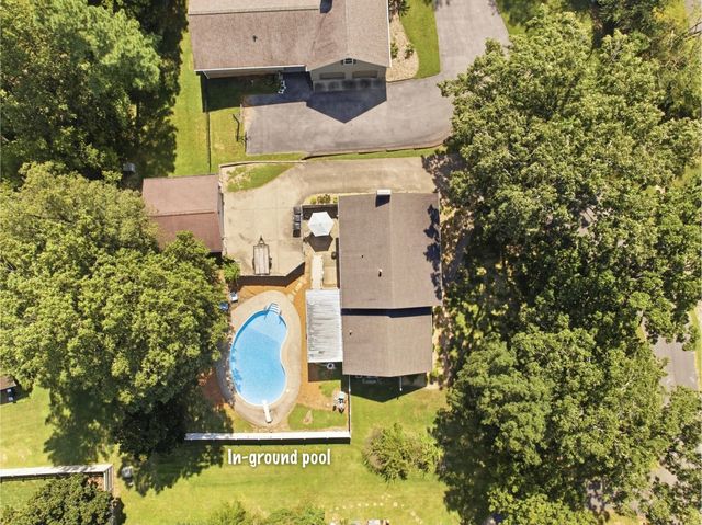1050 Friedman Lane, Paducah, KY 42001