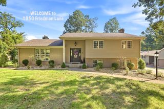 1050 Friedman Lane, Paducah, KY 42001