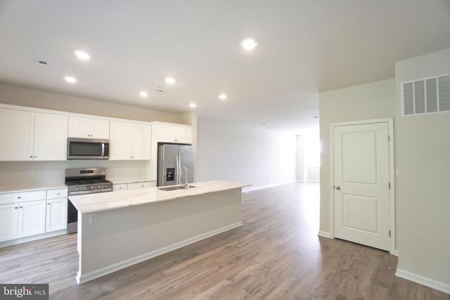 148 BELL CT, Sellersville, PA 18960