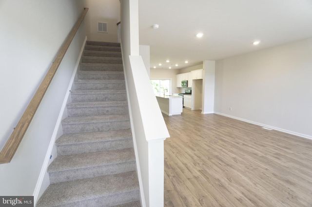 148 BELL CT, Sellersville, PA 18960