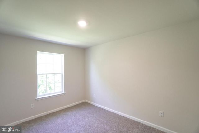 148 BELL CT, Sellersville, PA 18960