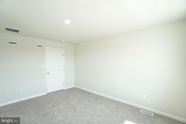 148 BELL CT, Sellersville, PA 18960