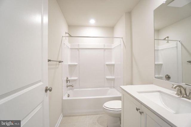 148 BELL CT, Sellersville, PA 18960