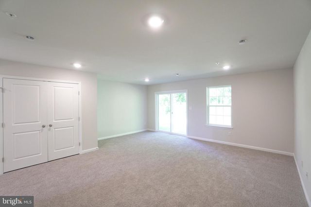 148 BELL CT, Sellersville, PA 18960