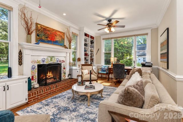 804 E Broad Street, Statesville, NC 28677