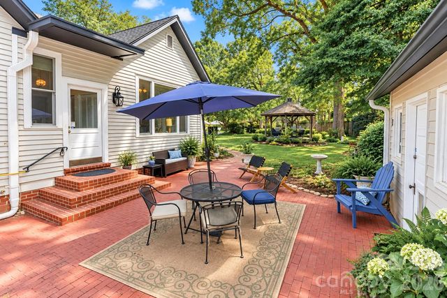 804 E Broad Street, Statesville, NC 28677