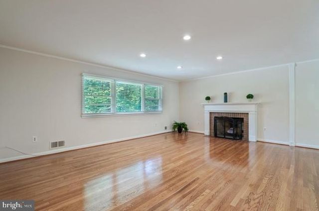 6807 WINTER LN, Annandale, VA 22003