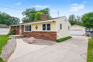 1605 Hansen Street, Laketon Twp, MI 49445