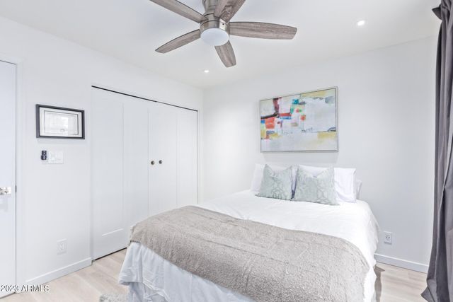 1449 E HIGHLAND Avenue 9, Phoenix, AZ 85014