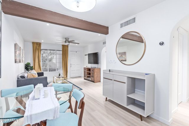 1449 E HIGHLAND Avenue 9, Phoenix, AZ 85014