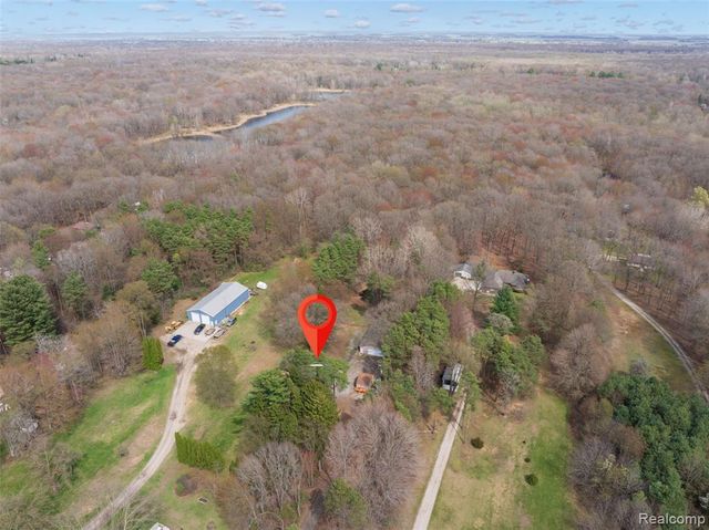 8639 Stone Road, Clay, MI 48001