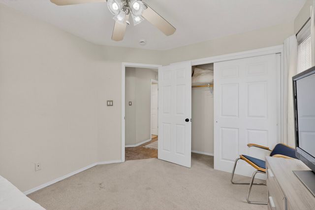 1934 Bryn Mawr Dr NE, Albuquerque, NM 87106