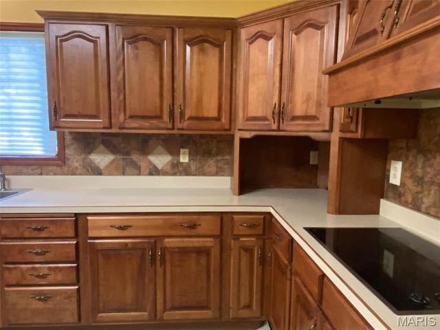 116 Red Fox Road, Belleville, IL 62223