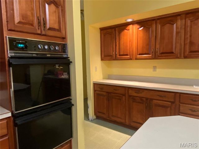 116 Red Fox Road, Belleville, IL 62223