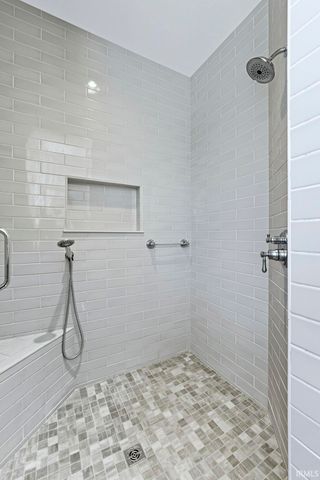 976 Cascata Trail, Huntertown, IN 46748