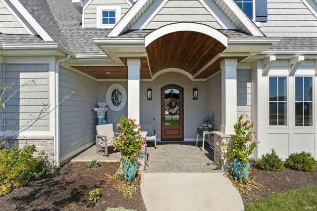 976 Cascata Trail, Huntertown, IN 46748