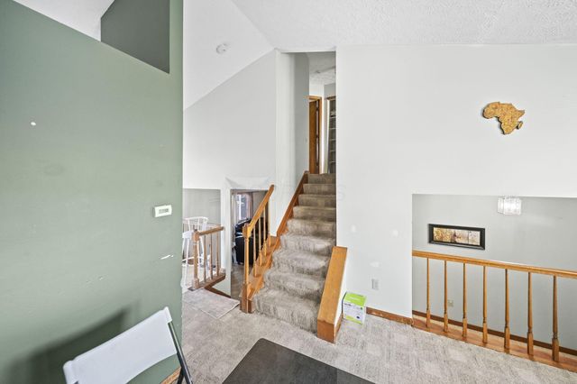 3420 Whisper Creek Drive, Columbus, OH 43231