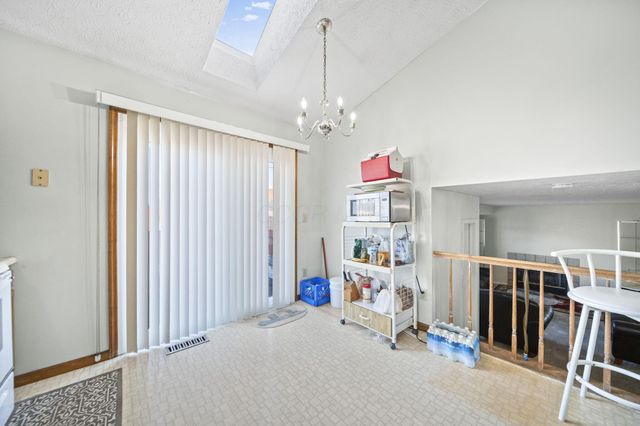 3420 Whisper Creek Drive, Columbus, OH 43231