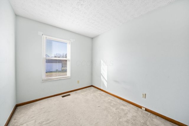 3420 Whisper Creek Drive, Columbus, OH 43231