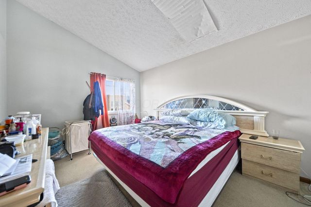 3420 Whisper Creek Drive, Columbus, OH 43231