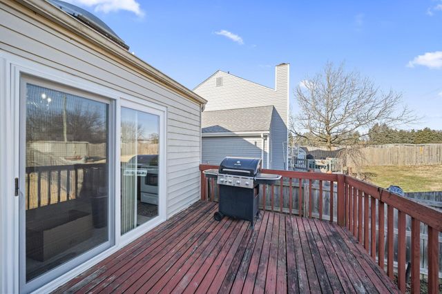 3420 Whisper Creek Drive, Columbus, OH 43231