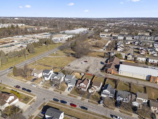 3420 Whisper Creek Drive, Columbus, OH 43231