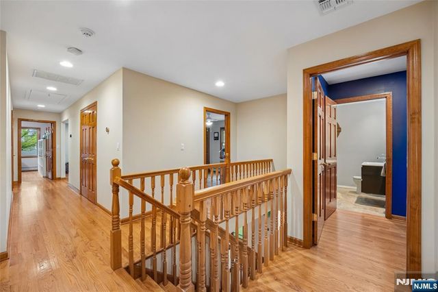 720 Maxwell Place, Ridgewood, NJ 07450
