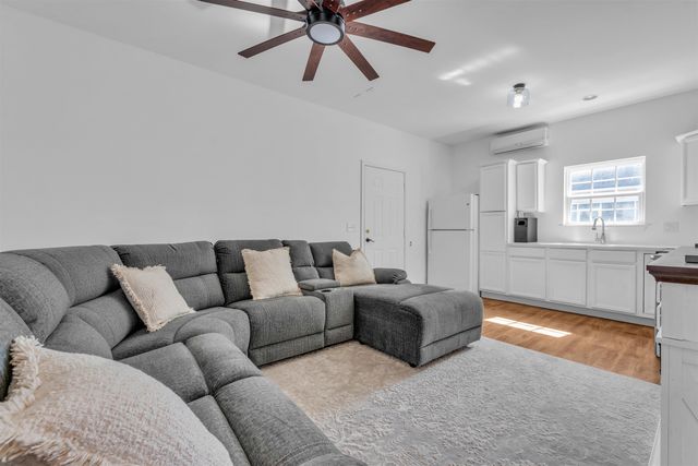 3 Dunberry Court, Simpsonville, SC 29681