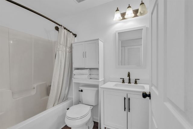 3 Dunberry Court, Simpsonville, SC 29681