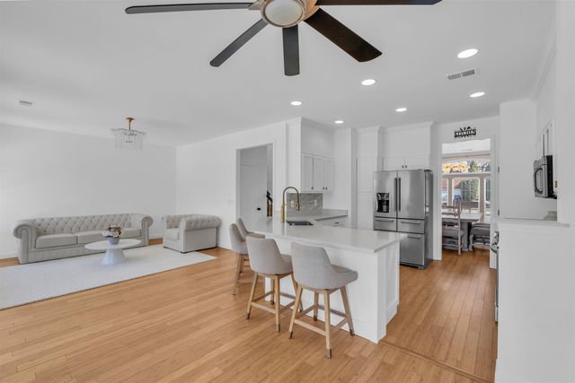 3 Dunberry Court, Simpsonville, SC 29681