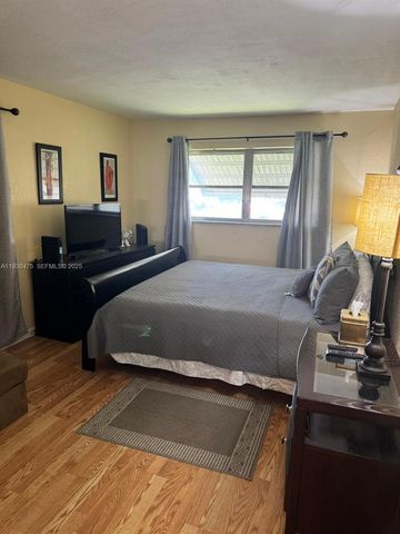 4771 NW 10th Court 118, Plantation, FL 33313