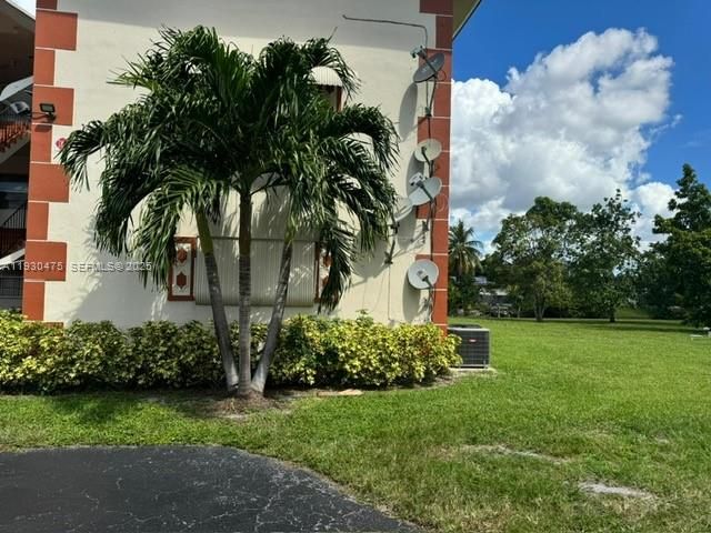 4771 NW 10th Court 118, Plantation, FL 33313